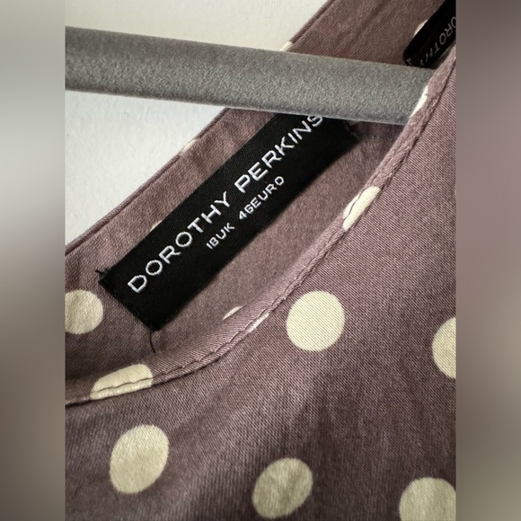 Dorothy Perkins Dress - Picture 2 of 3